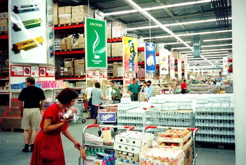 The shoppers are shopowners themselves, buying in quantity.