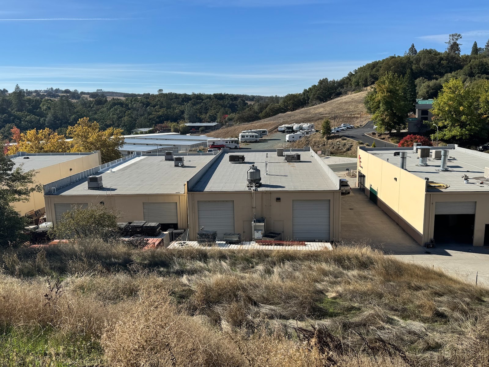 Some of the homes enjoy views of the Jackson Business Park, with its auto-repair shops, body shops, and self-storage units.