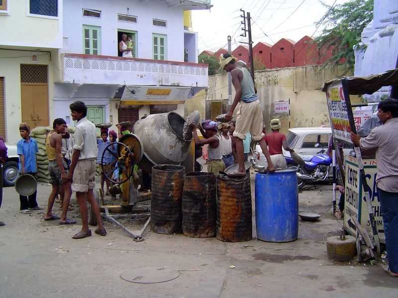 Where streets are wide enough, more modern methods can be used.