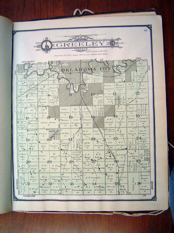 Let's begin with one of two maps that suggest this north/south imbalance. Very scarce, the maps come from The Standard Atlas of Oklahoma Cou