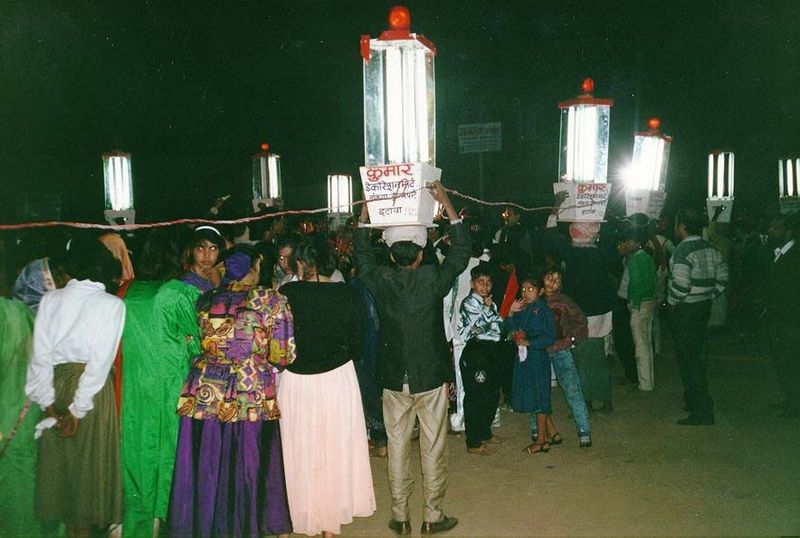 New technology meets old custom: a wedding procession is lit by a portable generator that powers a music system, too. Etawah, between Agra a