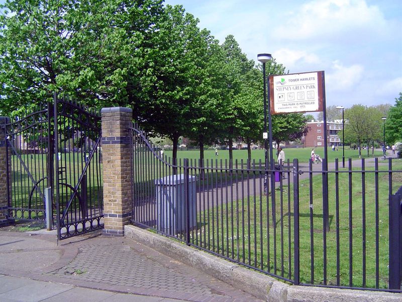 Entrance to Stepney Green. Unlike the parks in London's wealthy neighborhoods, keys aren't required.