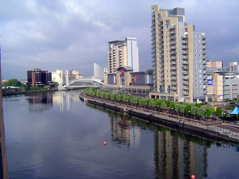 Those docks, like the docks of London, have been recycled. This is the same group of docks shown in the last picture, but now you see high-r