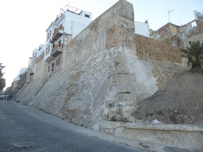 If you imagine the old city as a clockface, we're at about 4 o'clock. The harbor and the waterside road the Avenue Mohamed VI, formerly the 