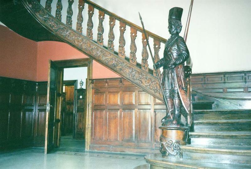 The main staircase.