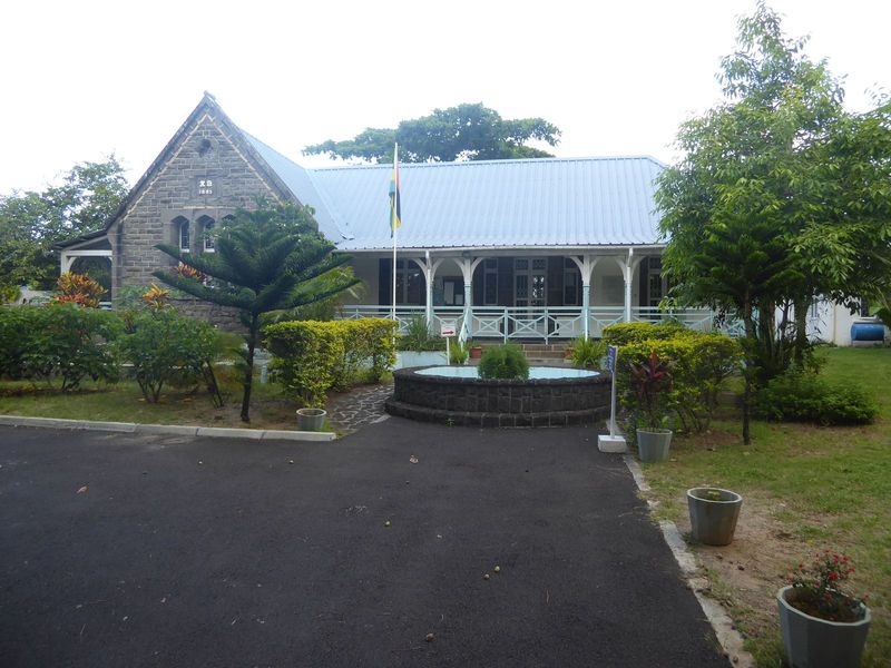 There's not much old stuff here. One exception is this building from the 1860s, now one of the island's half-dozen public libraries but orig