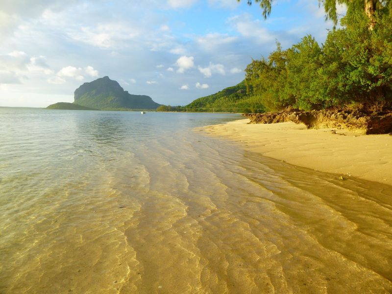 The eye-catcher here is Le Morne Brabant, a volcanic plug rising almost 2,000 feet from the sea.