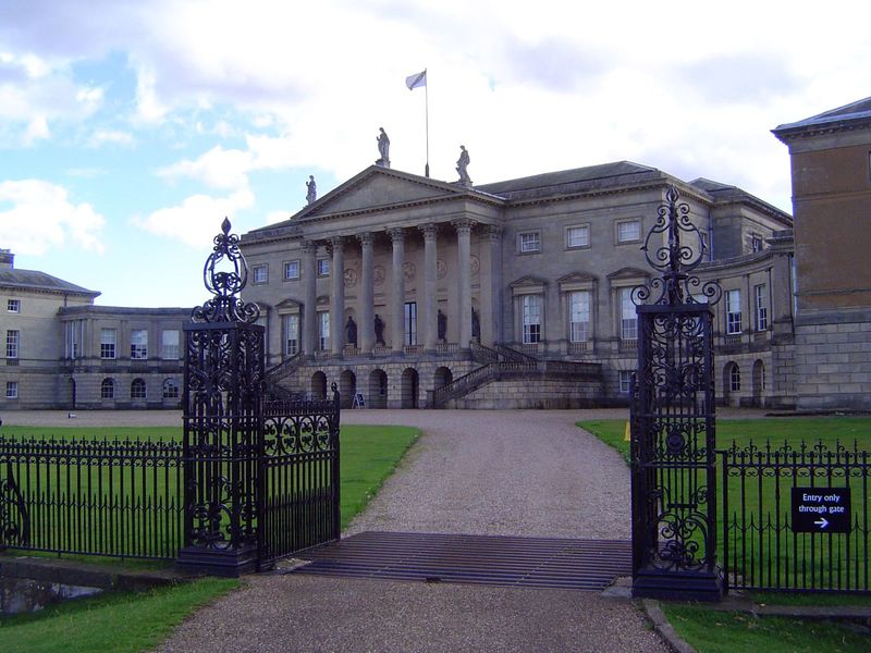 At Curzon's death in 1925 the house passed to his nephew. He himself dying in 1977 without a male heir, the house passed to a cousin. The co