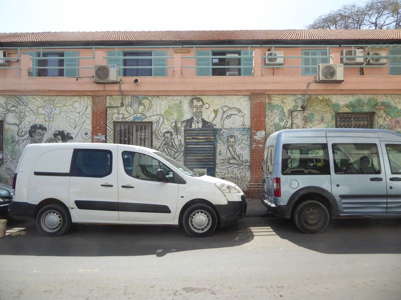 In this case, the building is now the Institut Français.