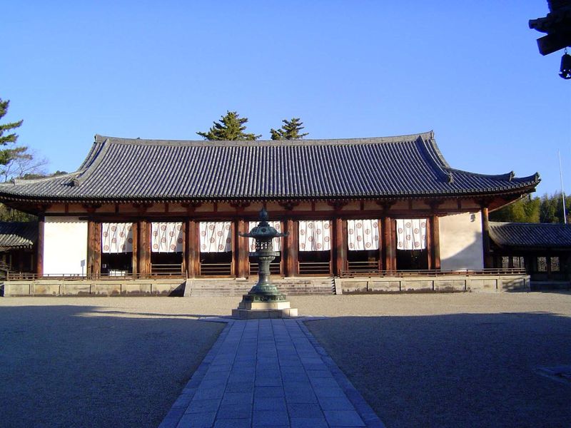 The lecture hall dates from 991.