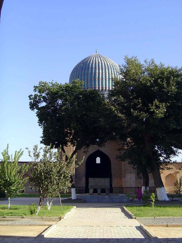 One of two side domes on the other sides of the quadrangle. In the shade straight ahead sits a massive marble lectern that once held the sam