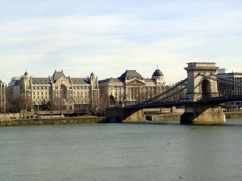 Time to cross over. Here, from near the river, is the Chain Bridge again, along with the Gresham Palace and its more traditional twin, which
