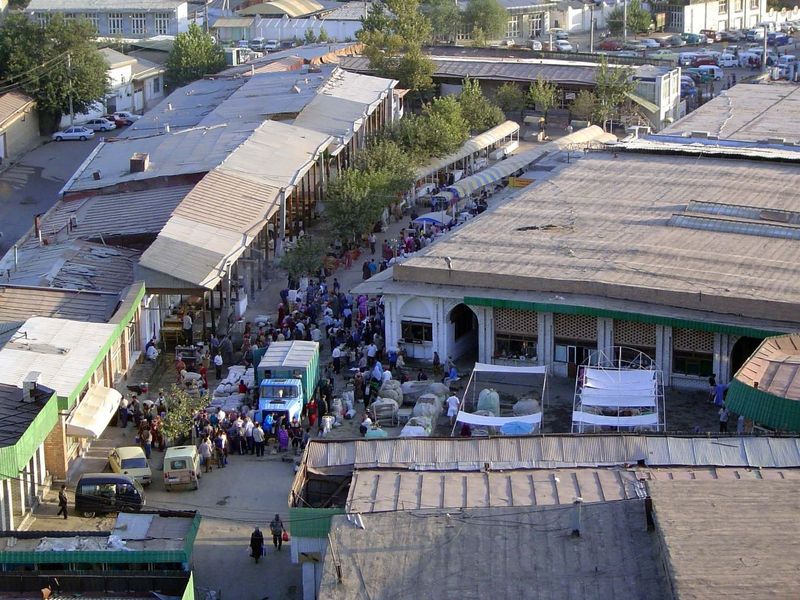 Here: toward a busy market.