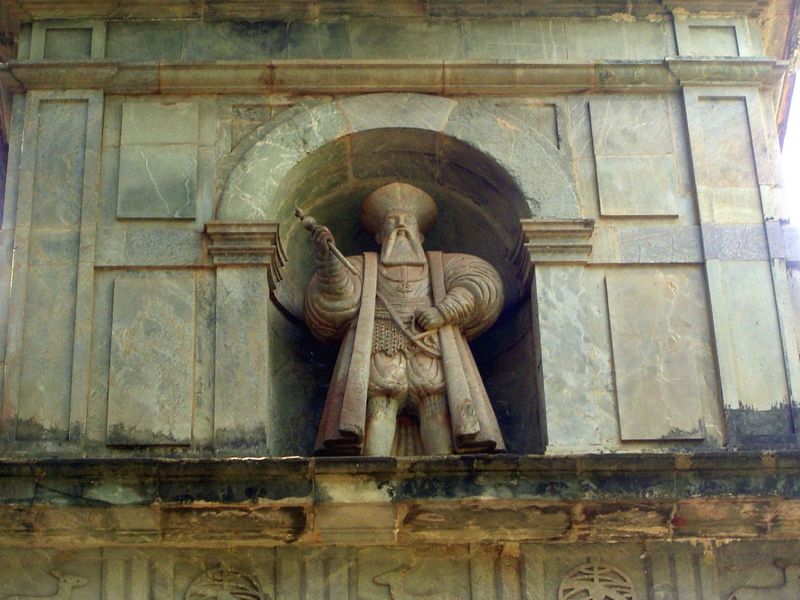 Vasco in his Sunday best. Although Vasco came to India in 1498, Portuguese rule over Goa was established instead by Afonso Albuquerque, who 