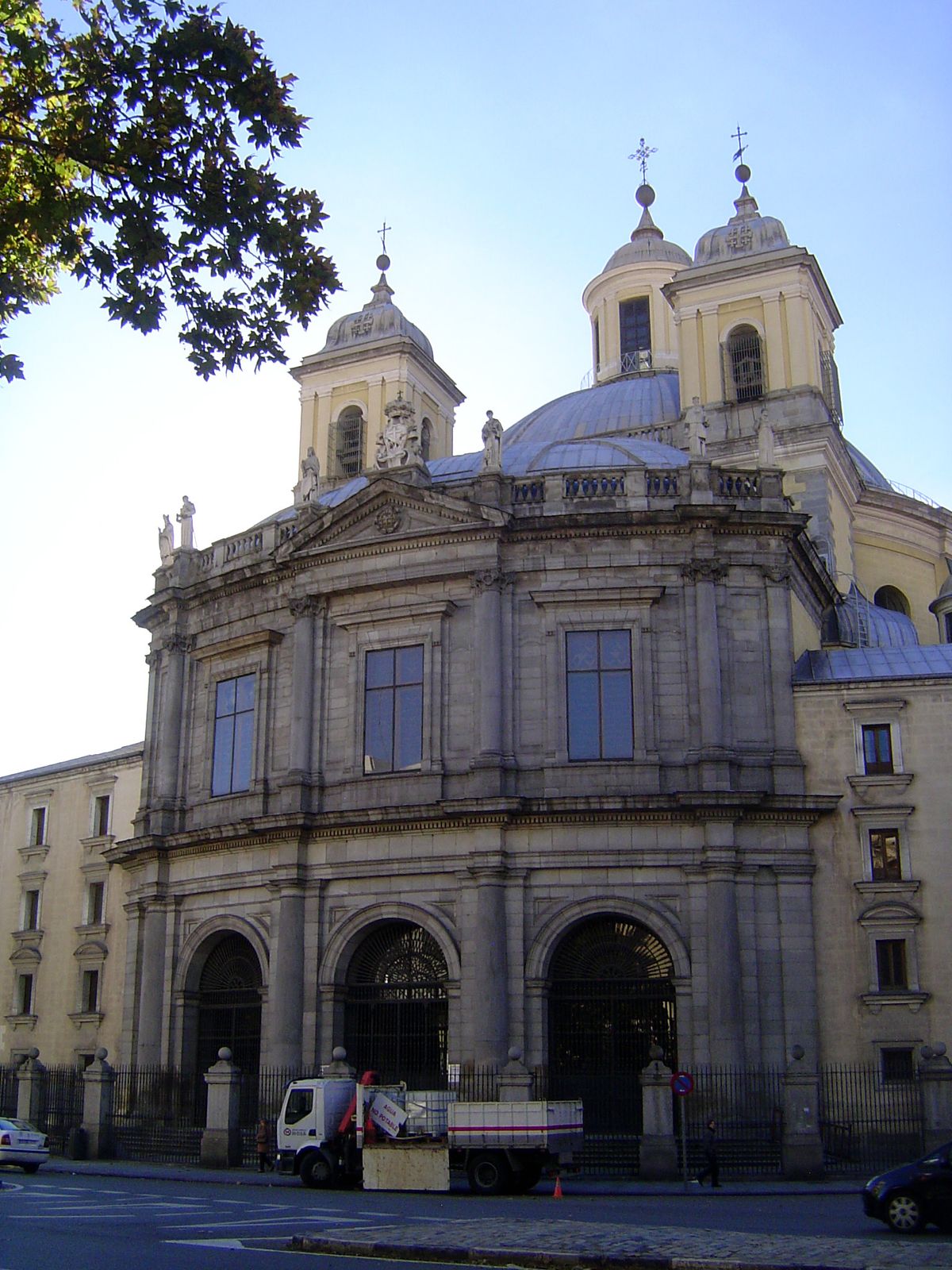 The mildly daring facade is from 1780 and is the work of Francisco Sabatini, an Italian in the service of Charles III, who made him his Grea