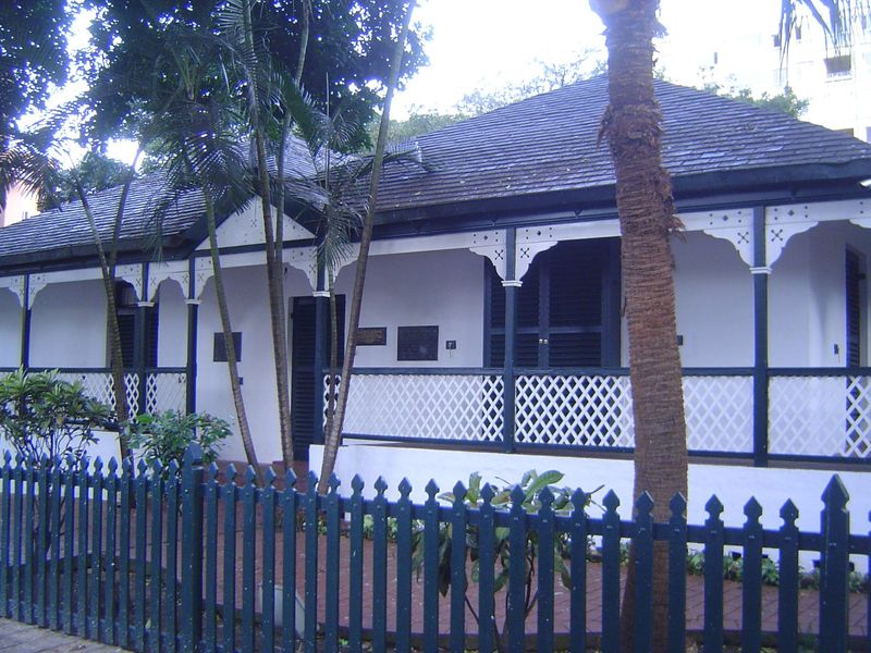 Want to see the Durban of those days? There's little left of it, but here's one bit, the Old House Museum, built in the 1850s. It's wattle-a