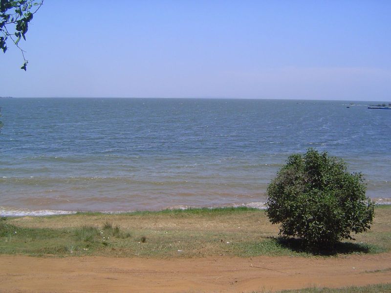 It doesn't look much like a lake, does it? More like the ocean. It's about 175 miles to the other side, though there are lots of islands clo
