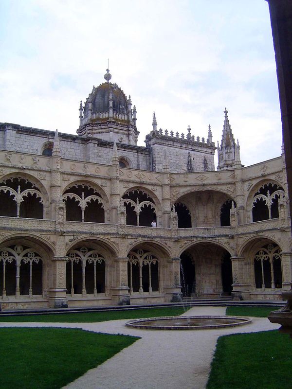 A Latin inscription reads, in translation: "King Manuel, the greatest of monarchs, built on the seashore a vast and magnificent church dedic