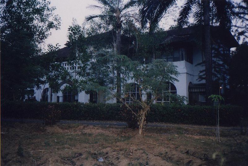 One of the best-maintained of the old colonial houses, this is the district commissioner's home, high atop the ridge. It was photographed hu