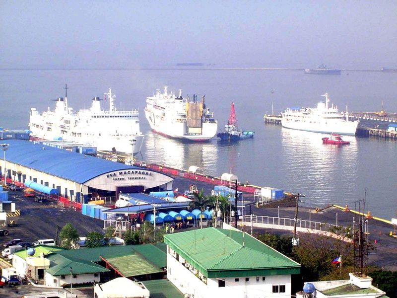 A closer view of the ferry dock.