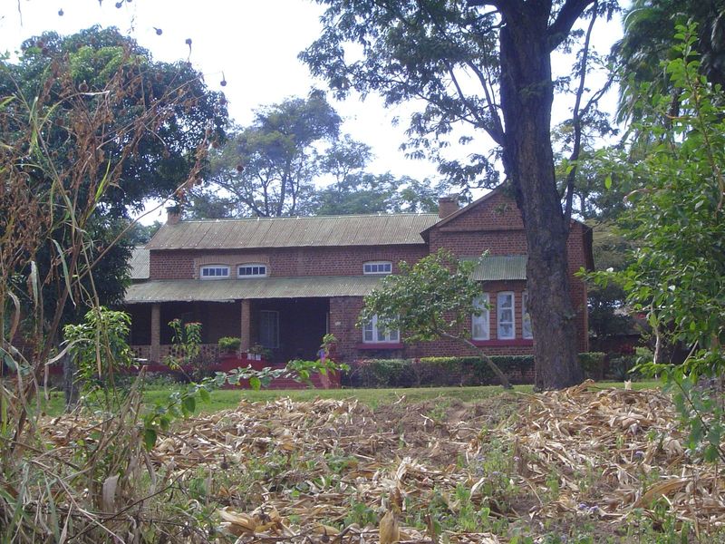 The mission grounds had been laid out in 1877 by James Stewart, who arrived from India and brought with him the idea of British Indian bunga