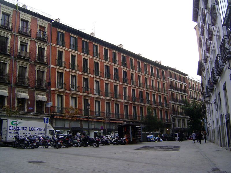 A proletarian block on Romanones, a few blocks southeast of the Plaza Mayor.