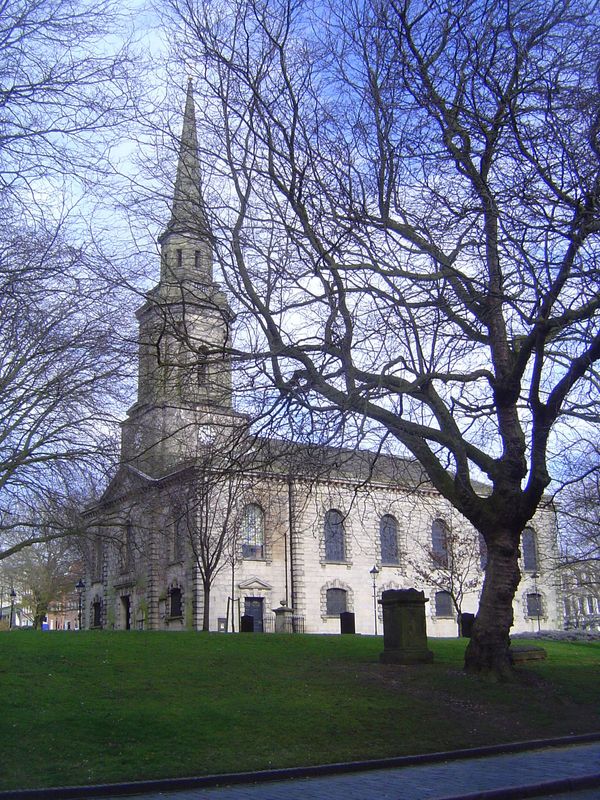 Another of the churches built after the Birmingham Churches Act of 1772. Foster writes that this one, St. Paul's, was old-fashioned even in 