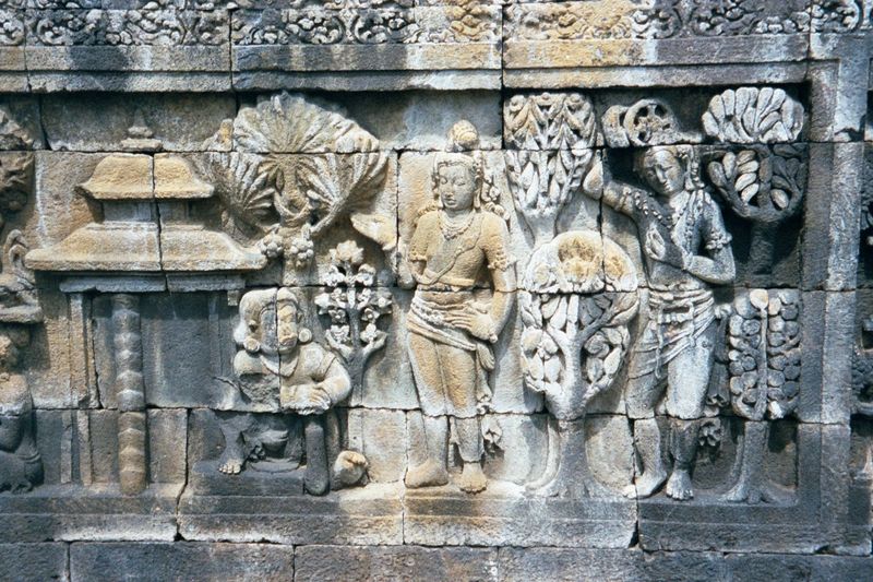 This proves his undoing. Maitrakanyaka finally comes to a place where a man is being punished for cruelty to his mother. The wheel that grin