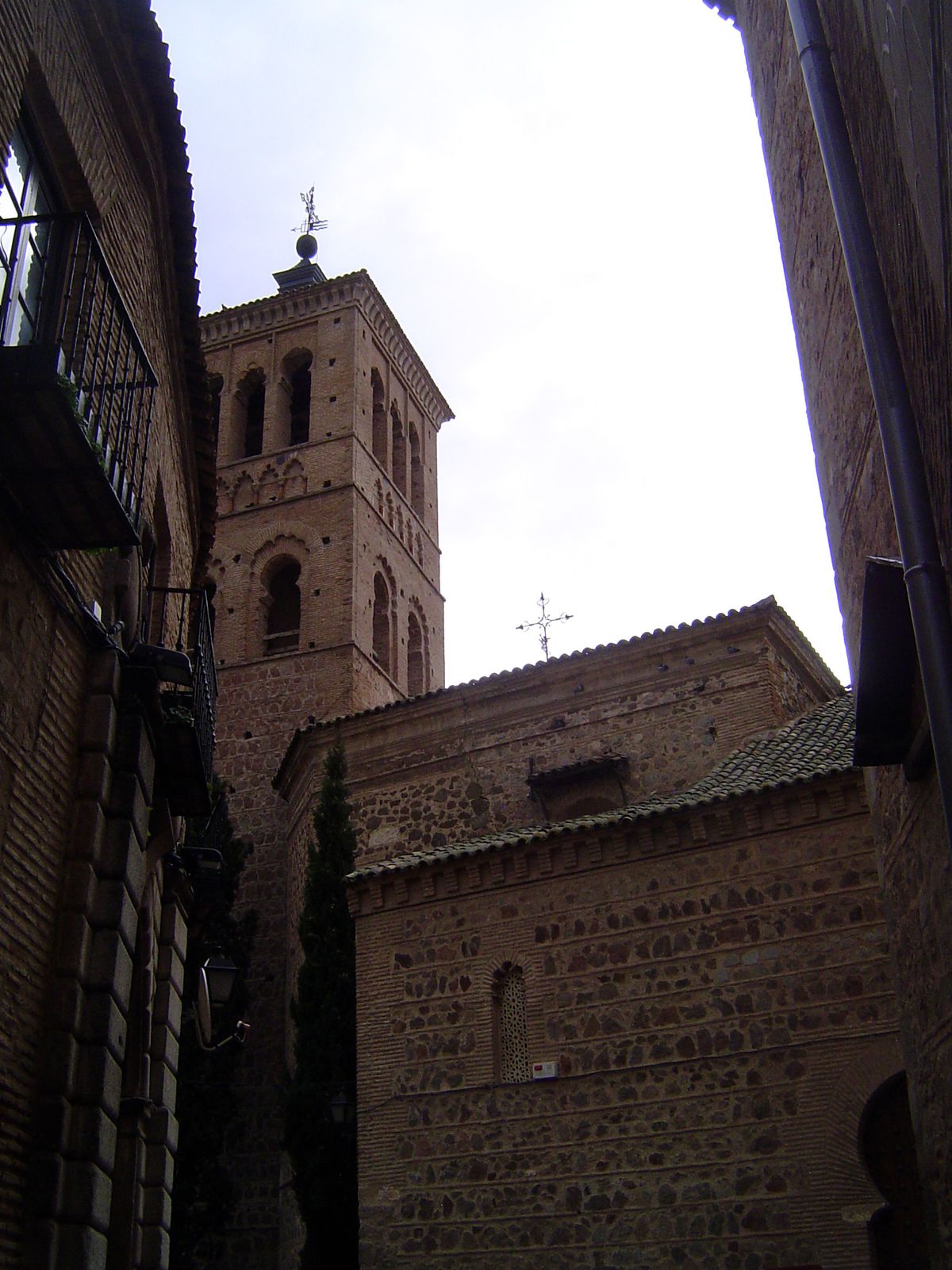 The Muslim or Mudéjar tradition was carried over spectacularly to churches such as this one, San Roman, now the Museo Visigotico.