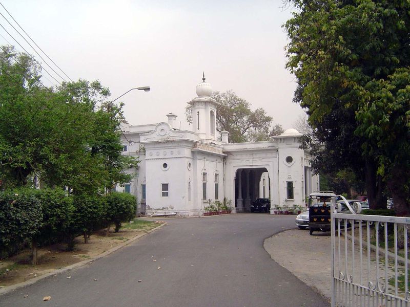 The office today of the Model Town Co-operative Society; originally, it was the Club Building, from 1930. We're on the inner rim of the inne