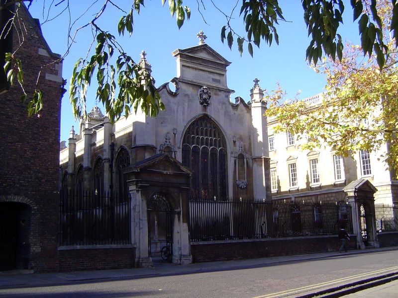 Next door, the Chapel of Peterhouse College. It was begun in 1628. Step inside?