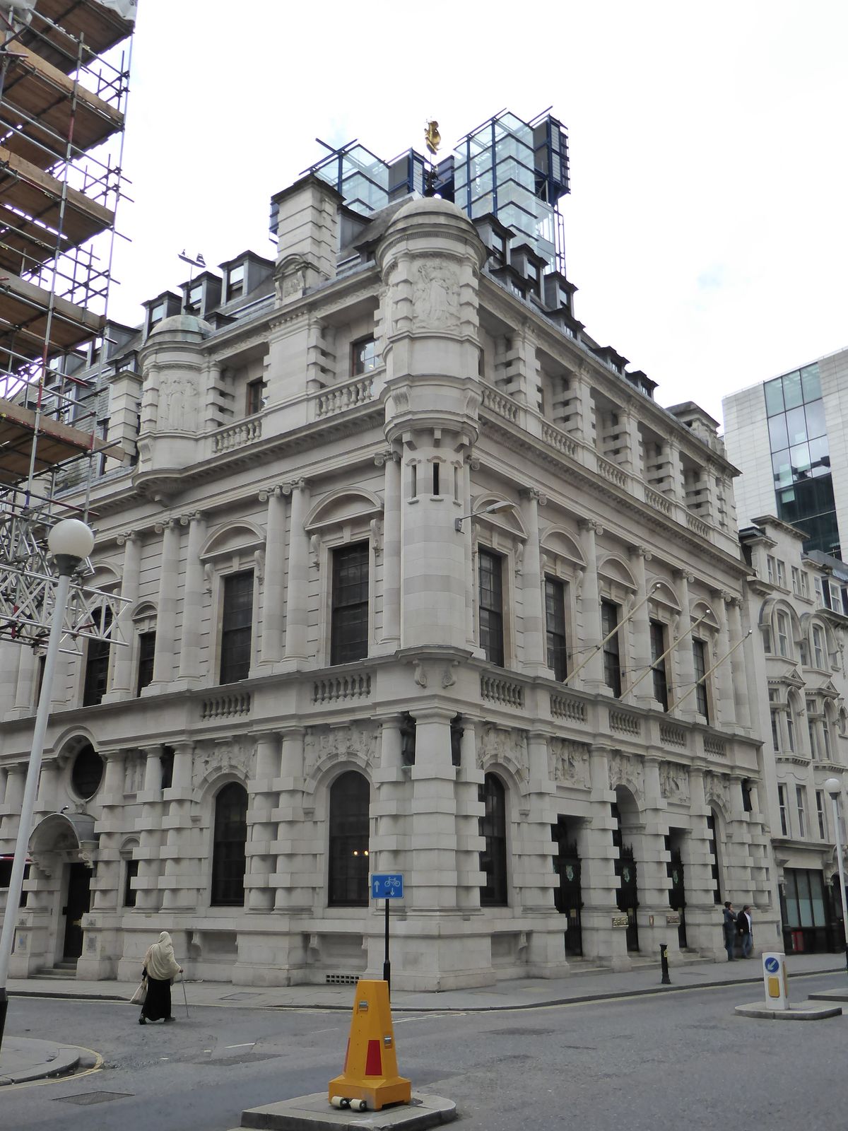 This is the Collcutt Building of 1901, commissioned by Lloyd's Register for its offices. Thomas Edward Collcutt was told to design a buildin