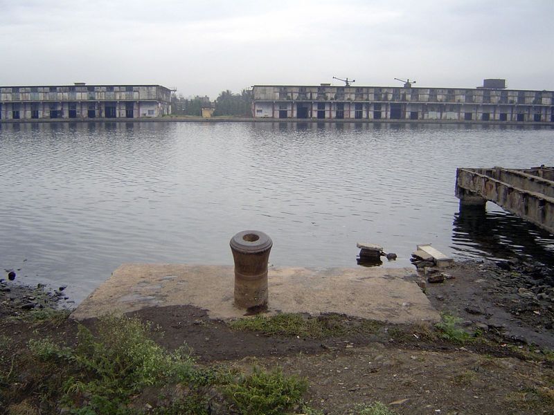 And now south to the famous Kidderpore Docks, where ships can tie up to cannon.