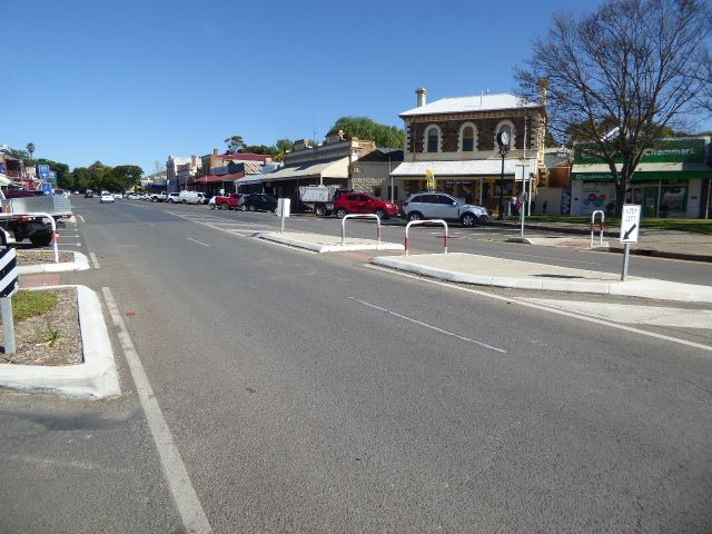 And here's Burra, the copper-mining town. The mine is dead, and the town's population has fallen from 5,000 in 1851 to about 1,000.