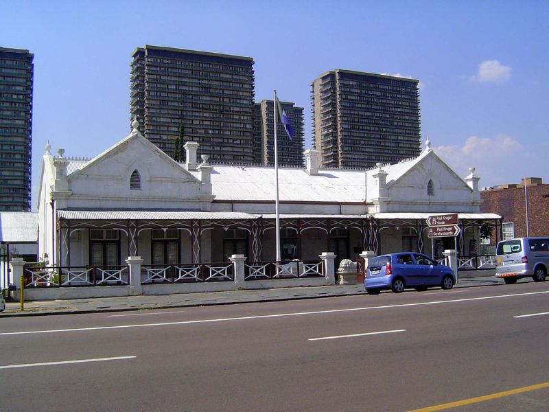 And here, rising behind the Kruger House, are the highrises that now house several thousand of those same people, or their descendants.