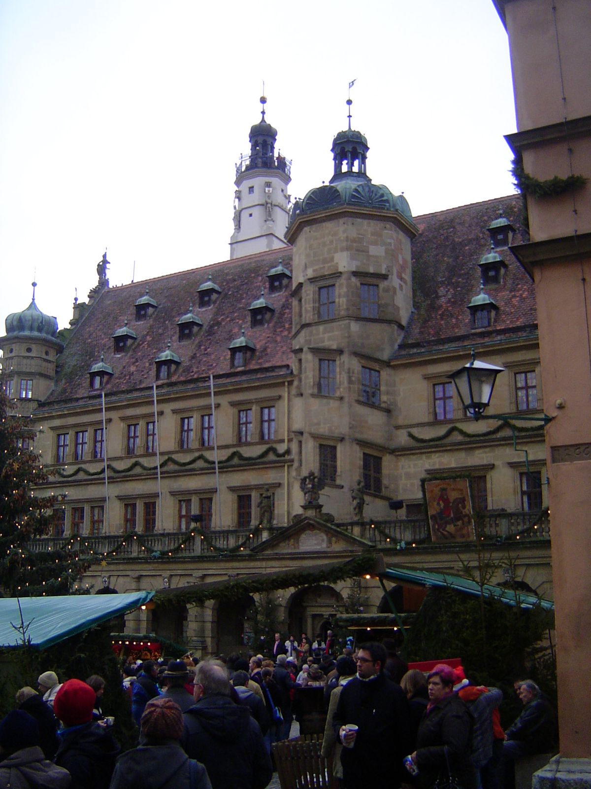 The Rathaus or town hall is itself a postwar reconstruction, although that fact isn't advertised. Nor is the town's history as an enthusiast