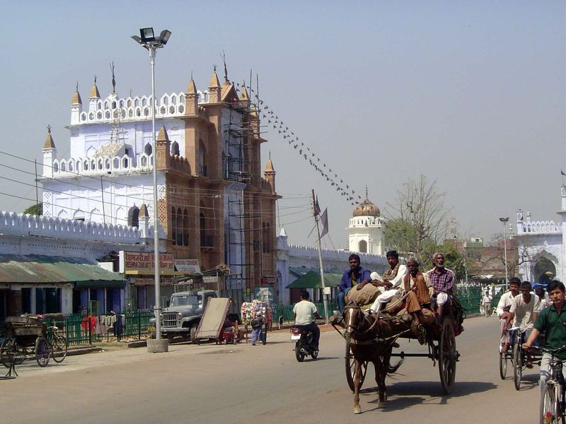 Entrance to the second courtyard of the Husainabad Imambara.