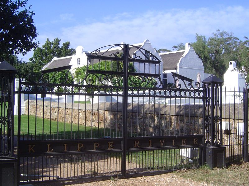 Better to end with this spectacular house, perhaps three miles from the town center. It was owned during the 1830s by Marthinus Steyn, an an