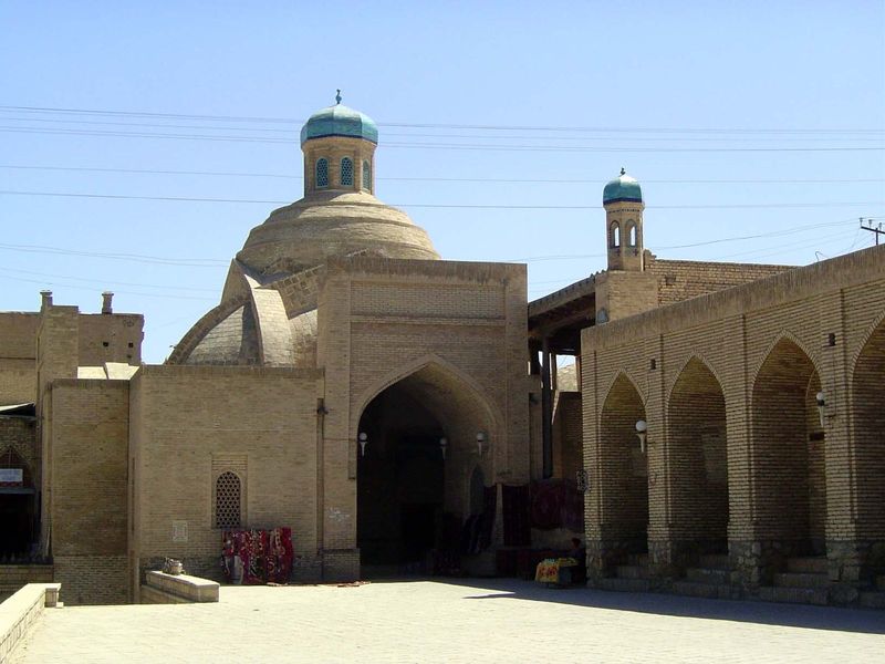 Another of the toks, this one the Tok-i Sarrafon, or money-changer's bazaar. These bazaars were owned by the government, and merchants using