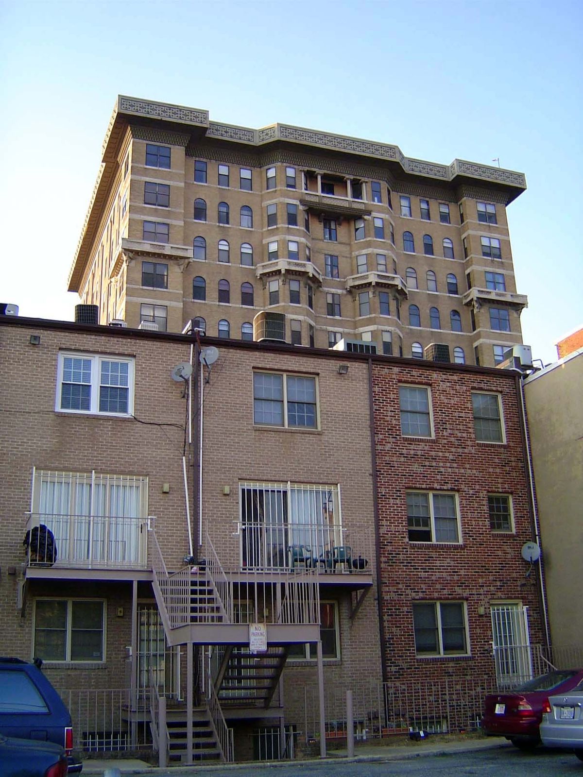 What he had in mind was this: the Cairo, erected in 1894 and at 160 feet towering over every other residential building in the city.