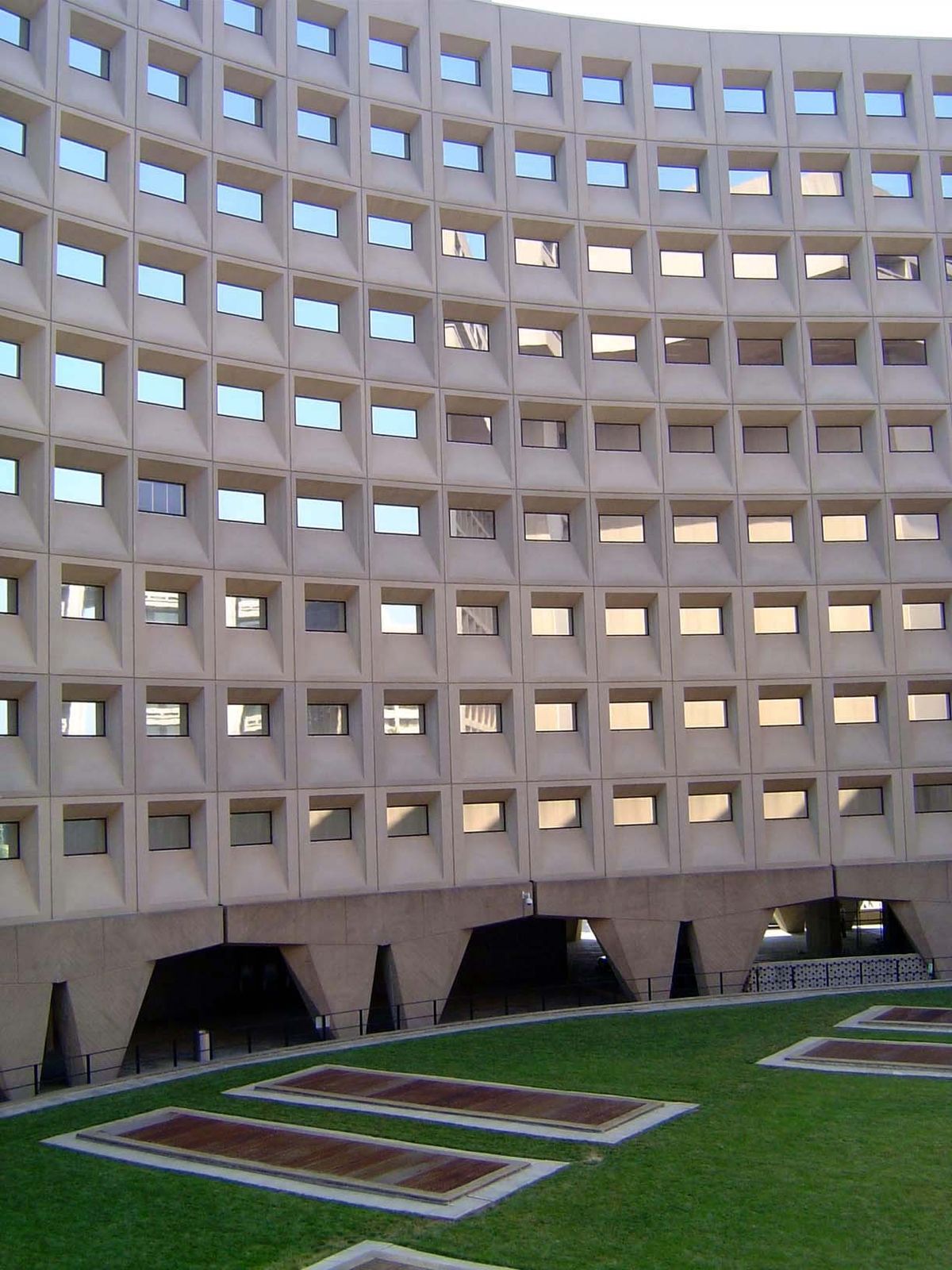 Nearby, and in the height of irony, this is the headquarters of the Department of Housing and Urban Development. Watch it jump on those litt