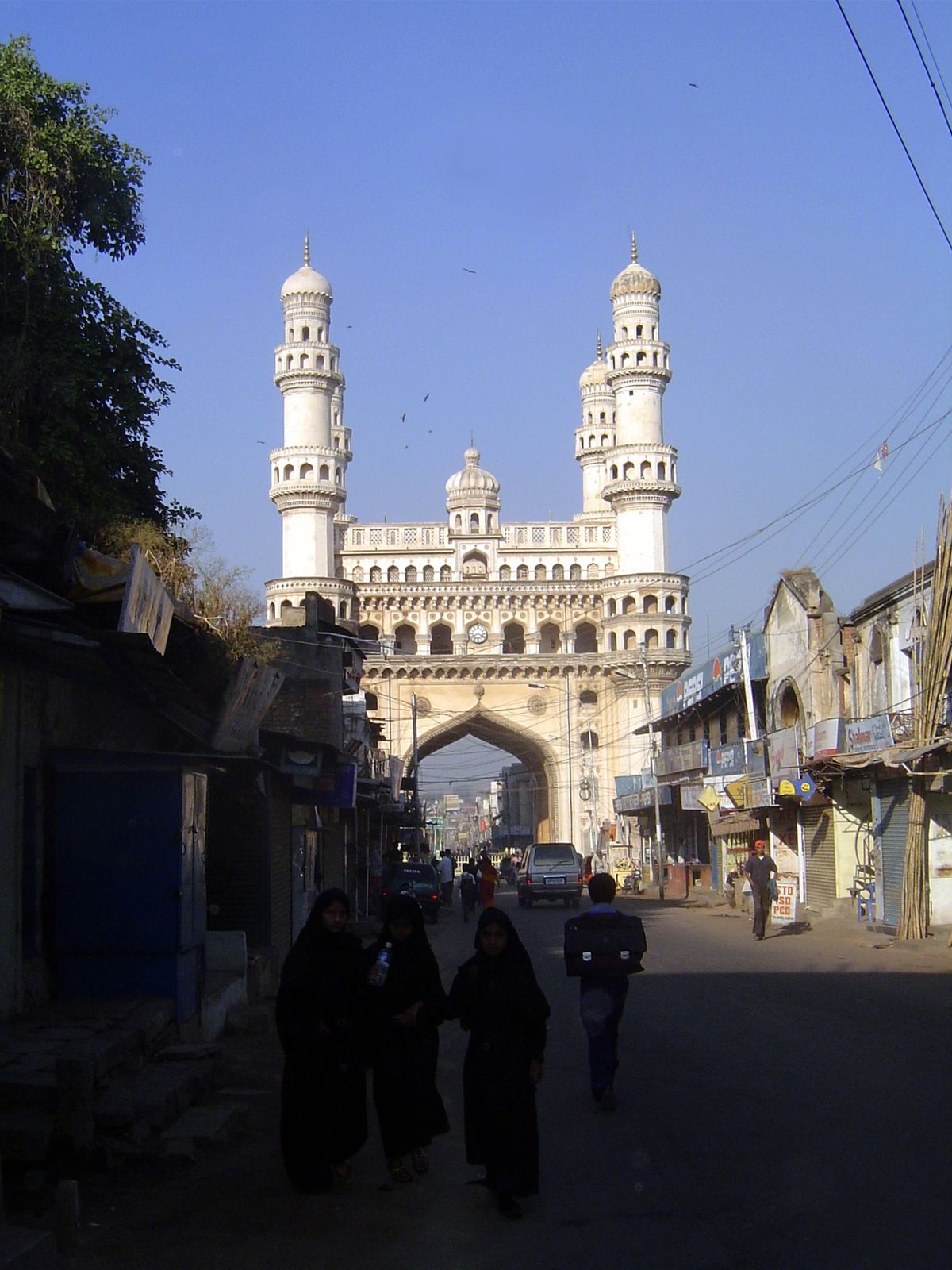 Roads lead to the central feature of the old city, the "four towers" or Char Minar, completed in 1592.