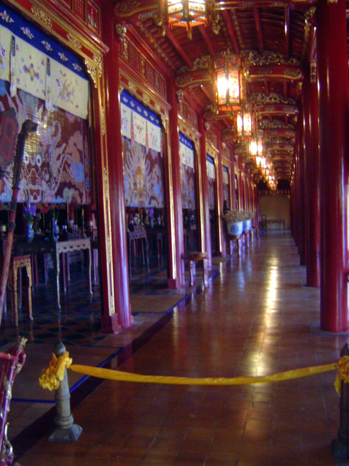 The interior was restored in 1951.