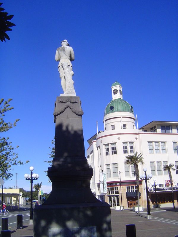 Another monument, this one prompted by the Boer War. Beyond it is the T\&G "Temperance and General" Building, built for the insurance compan