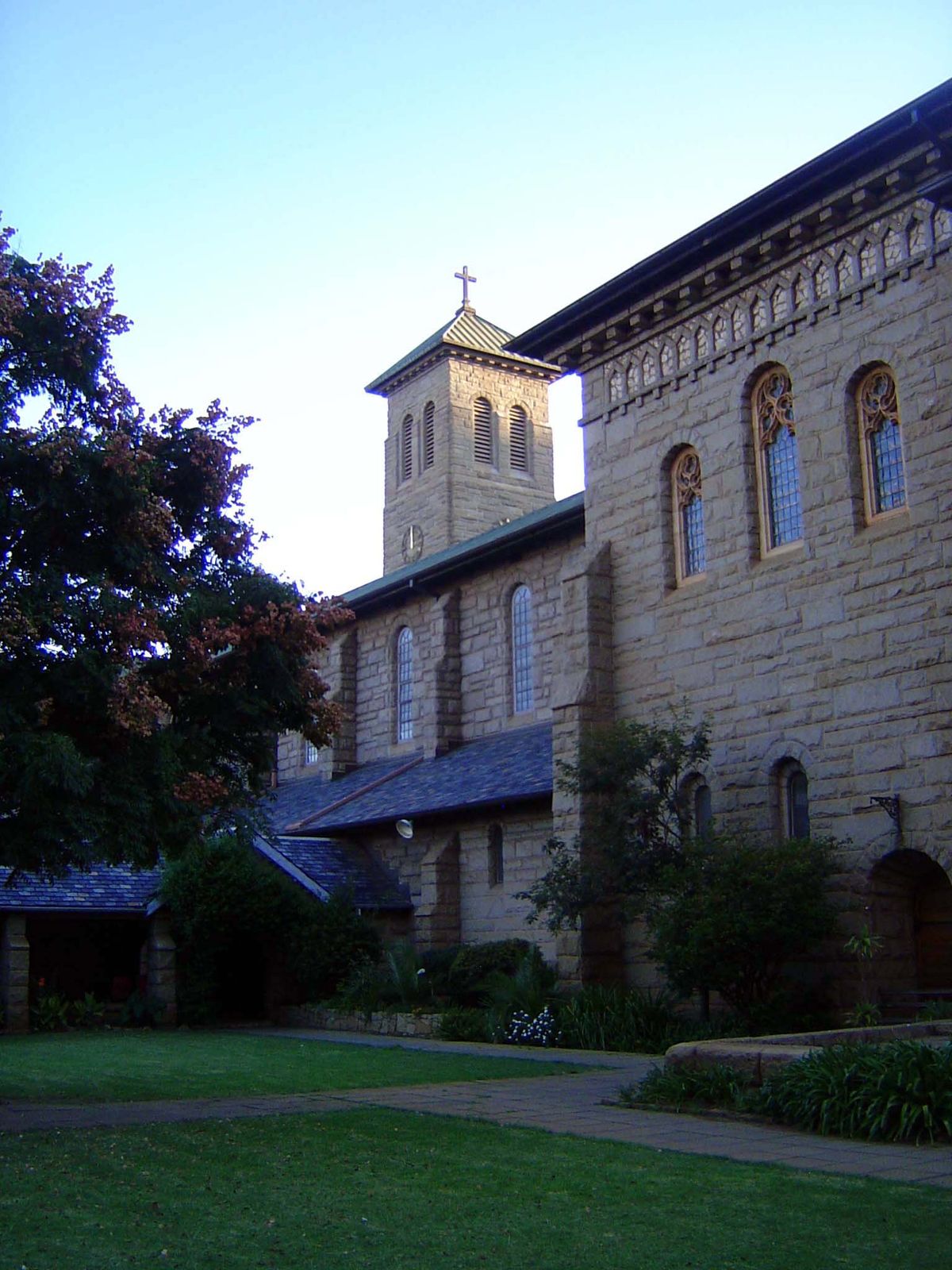 A mile away, construction of the Cathedral of St. Mary and All Saints proceeded slowly from 1913 to 1964.