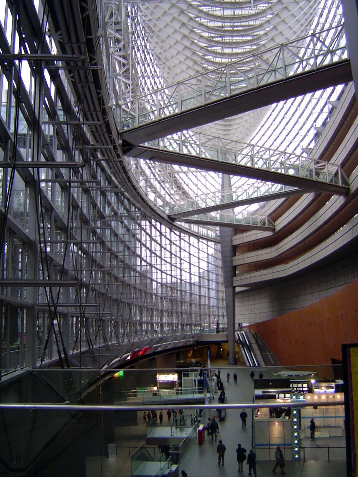 Tokyo doesn't have many trophy buildings, but perhaps this qualifies: near Marunouchi, it's the Tokyo International Forum, designed by Rafae