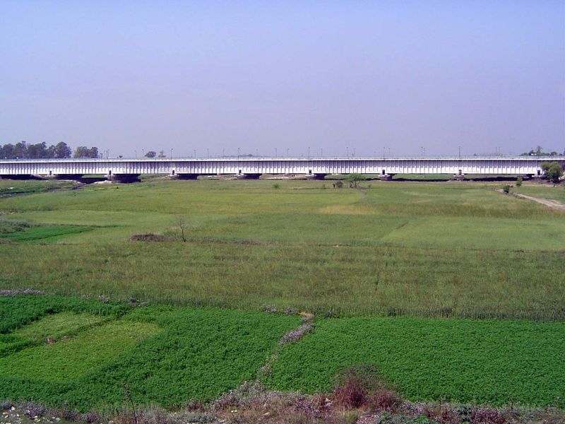 A new aqueduct had indeed been built.
