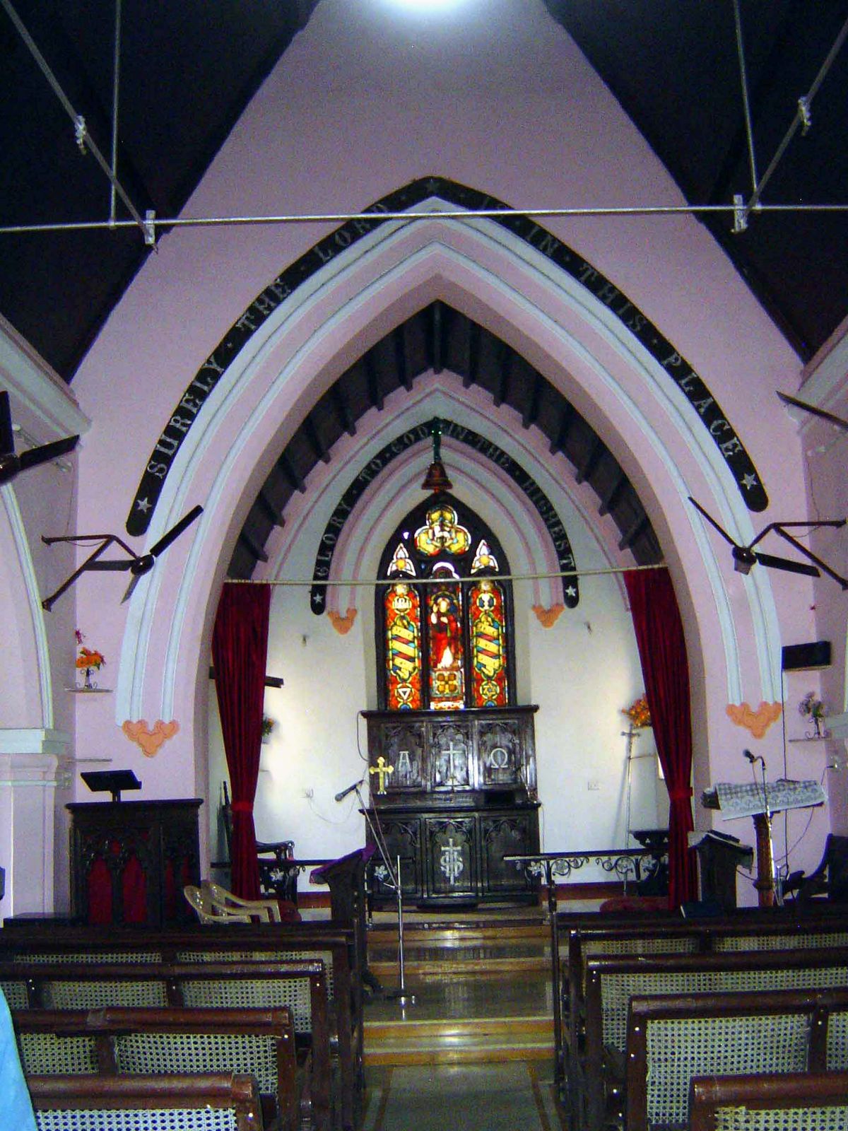 Nave.
