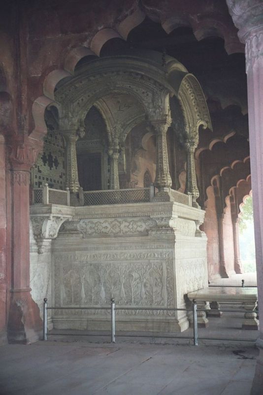The emperor's throne—the "seat of the Shadow of God"—was placed at the center of the building's one wall, and both Shah Jahan and Jahangir a