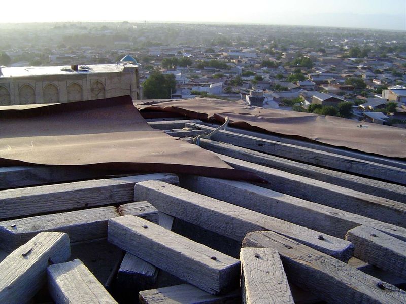 At the top: rough new finishing.